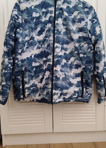 Erkek Çocuk Kamuflaj Desenli Fermuarlı Mont - Görsel 2