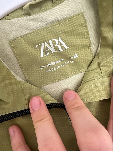 Zara bebek yağmurluk - Görsel 2