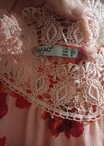 Diğer Dantel Detaylı Çiçek Desenli Pembe Bluz