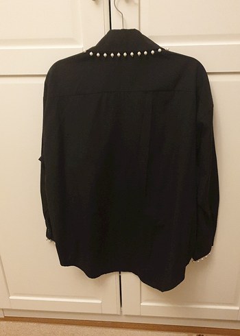 İnci Detaylı Siyah Gömlek - Görsel 5