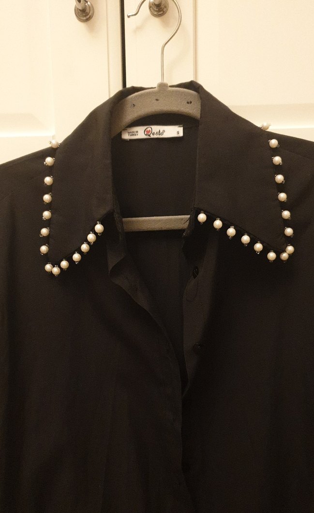 İnci Detaylı Siyah Gömlek - Görsel 3