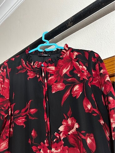 xl Beden siyah Renk LC WAİKİKİ ŞİFON ELBİSE