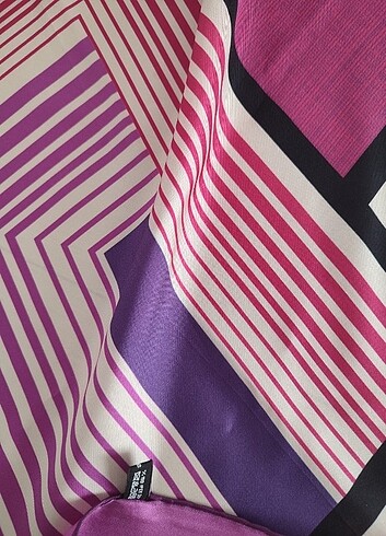  Beden Silk Home Twill İpek Eşarp 