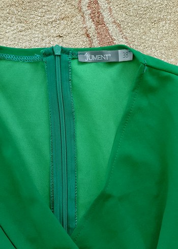 Yeşil V Yaka Drapeli Midi Elbise - Görsel 3