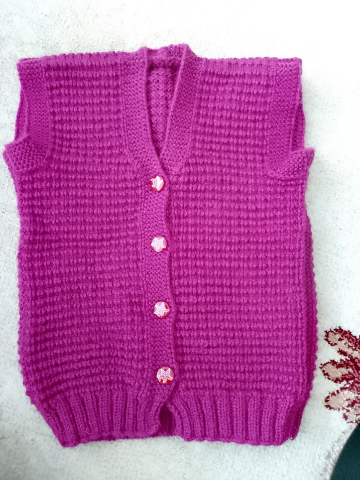 Kız Çocuk Mor Örgü Kolsuz Süveter - Görsel 3