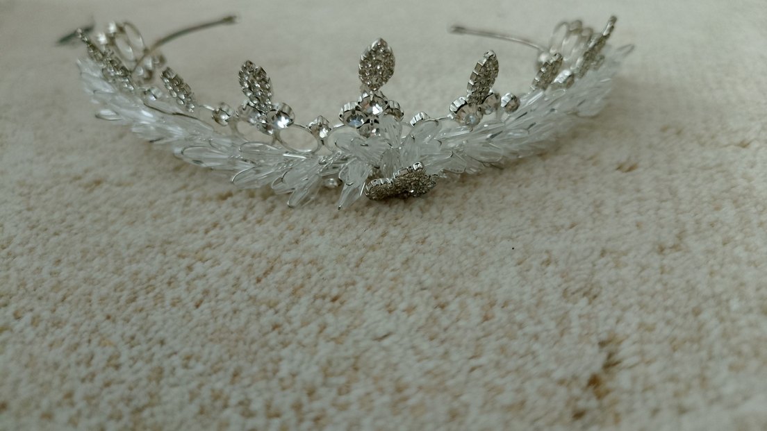 Gri Beyaz Payetli Düğün Aksesuarı - Görsel 4