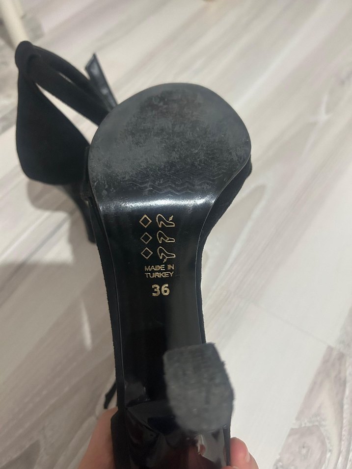 Siyah Yılan Desenli Stiletto Topuklu Kadın Ayakkabı - Görsel 4