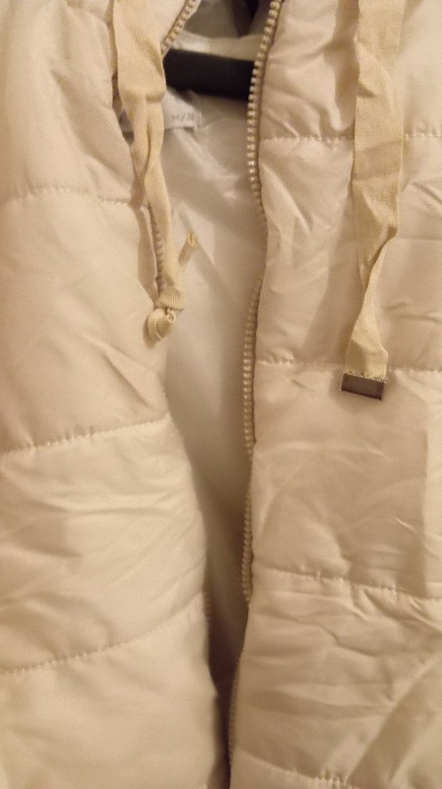 Düğmeli Beyaz Kadın Kışlık Mont - Görsel 4