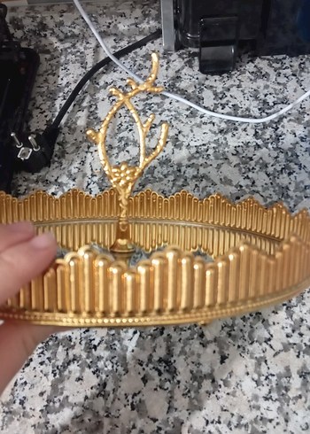 Parlak Altın Renkli Yuvarlak Aynali Tepsi - Görsel 2