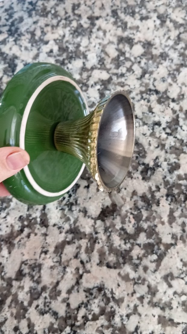 Yeşil Parlak Tepsi Altın Tutacaklı - Görsel 3