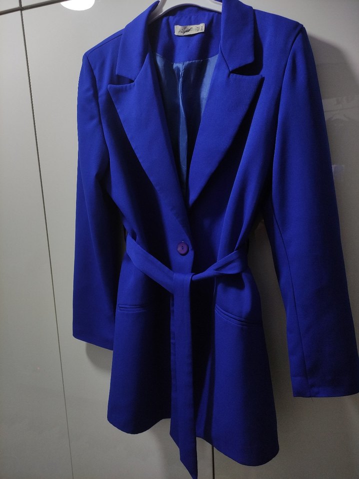 Mavi Kemerli Kısa Kadın Blazer Ceket - Görsel 3