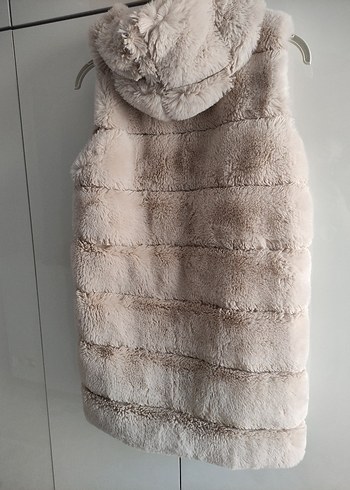 Kürk Detaylı Bej Kadın Yelek - Görsel 2