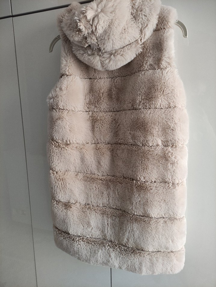 Kürk Detaylı Bej Kadın Yelek - Görsel 2