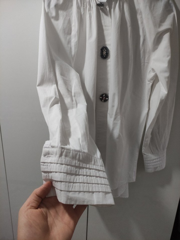 Düğmeli Beyaz  Kadın Gömlek - Görsel 5