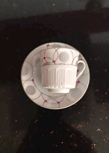 Gri Desenli Beyaz Kahve Fincanı ve Tabağı - Görsel 4