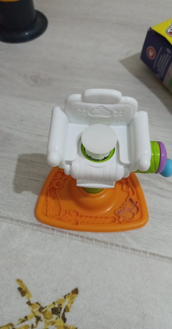 Play-Doh Pastel Renkli Eğitici Oyuncak - Görsel 2