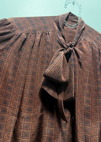 Bordo Uzun Kollu Drapeli Kadın Gömlek - Görsel 3