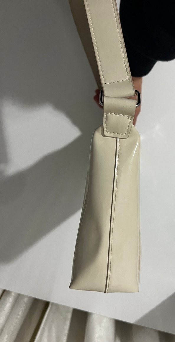 Bej Deri Kadın El Çantası - Görsel 3