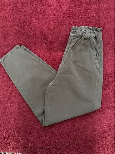 Stradivarius Pantolon