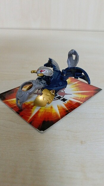 Beden Renk Bakugan Aquos Mutabrid