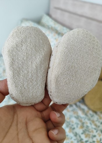 Kız Çocuk Beyaz Nakışlı Sıcak Ev Terliği - Görsel 3