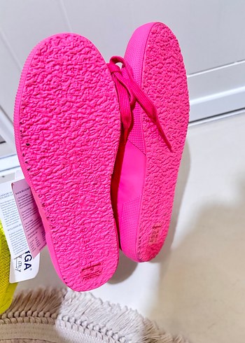 38 Beden Disney superga