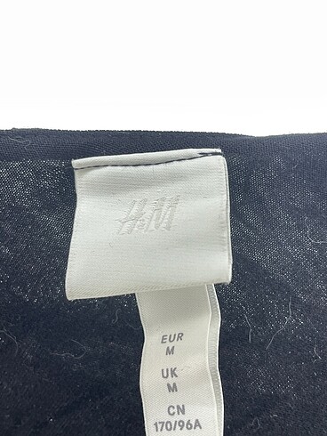 m Beden siyah Renk H&M Bluz %70 İndirimli.