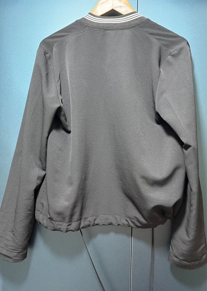 Yazlık sweatshirt - Görsel 3