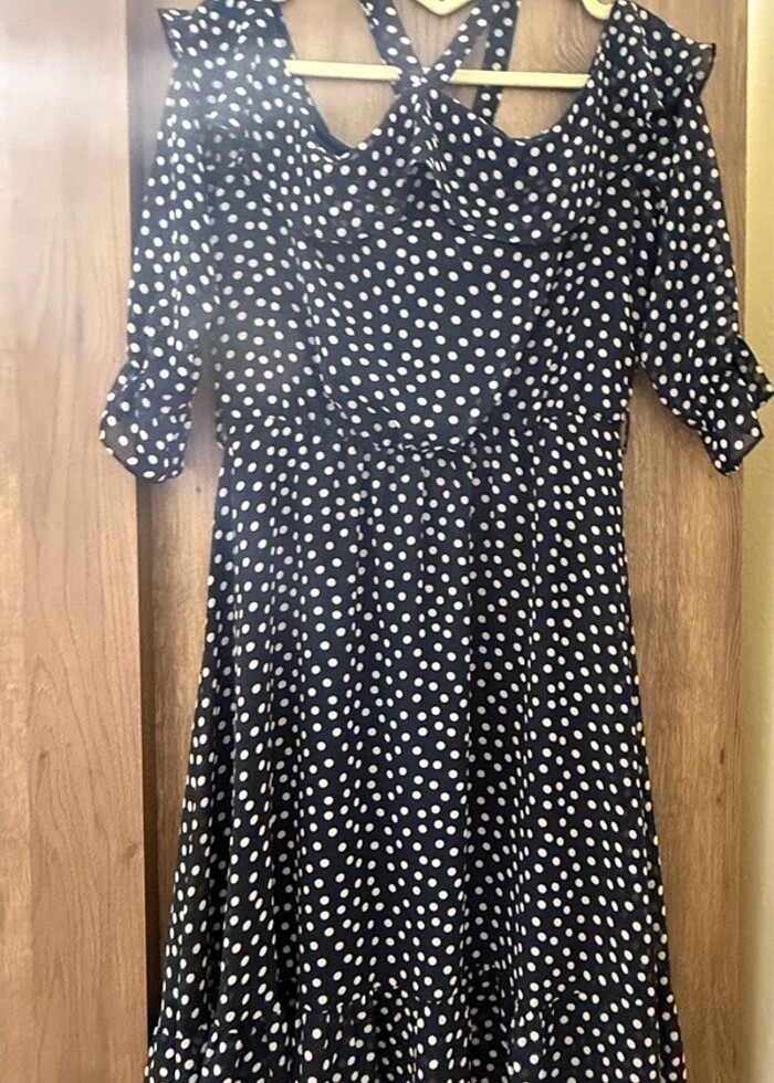 Yazlık puantiyeli elbise - Görsel 2