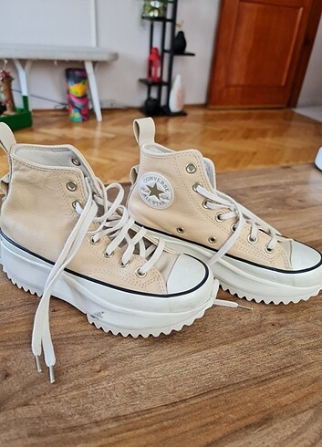 Converse Runstar