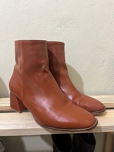Zara Nişantaşı shoes taba renk bot