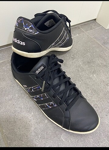 39 Beden Adidas orijinal spor ayakkabı