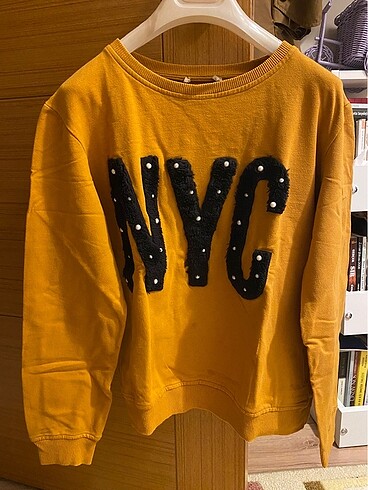 zara sweat