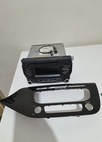 Kia Ceed 20122017 Orijinal Teyp + Çerçeve - Görsel 2