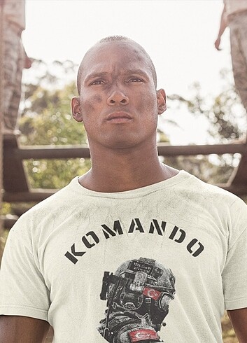 KOMANDO T-Shirt Bej