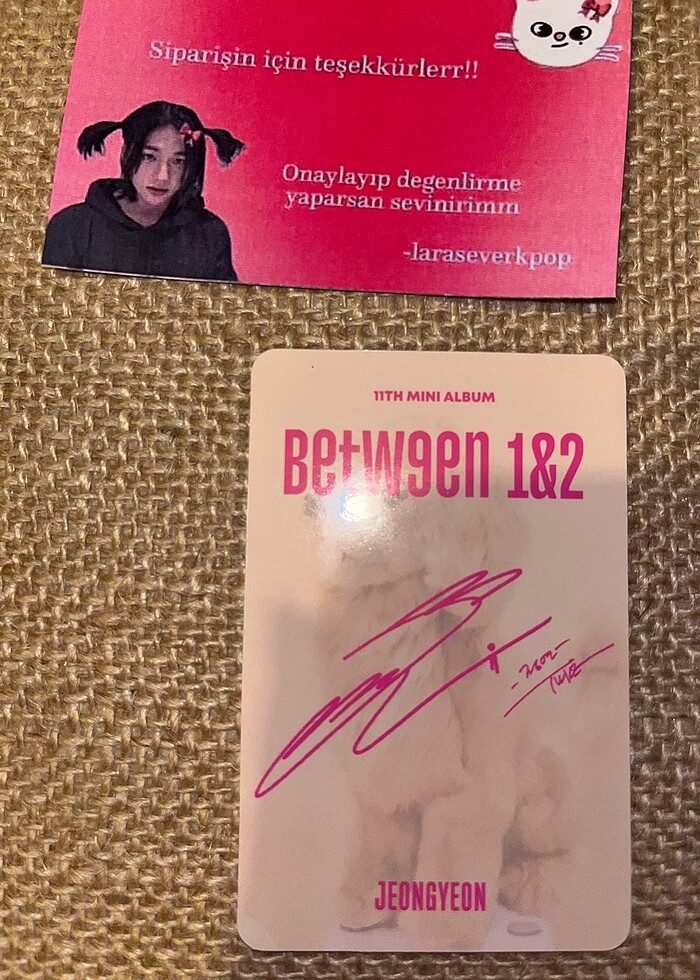 Jeongyeon Orjinal - Görsel 3