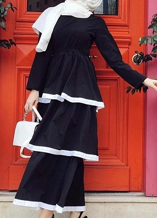Siyah Beyaz Kat Kat Elbise Diğer Uzun Elbise %74 İndirimli - Gardrops