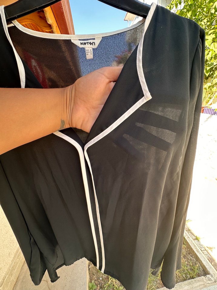 Siyah V Yaka Uzun Kollu Salaş Bluz - Görsel 4