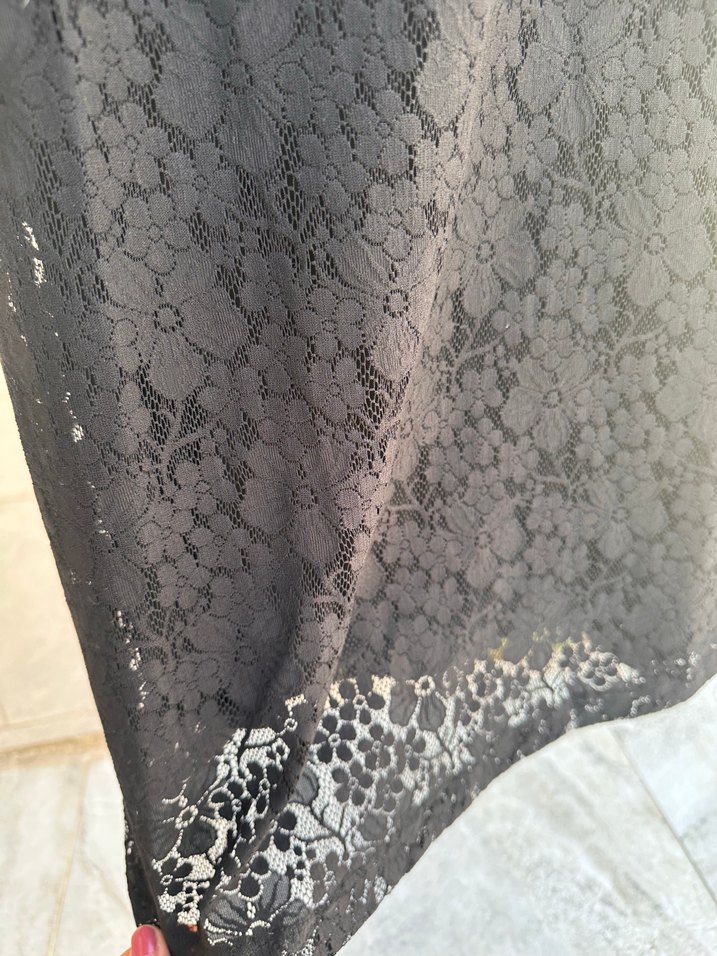 Dantel Detaylı Siyah Midi Elbise - Görsel 5