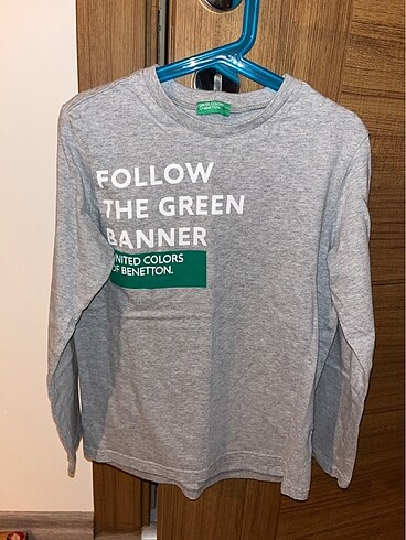 BENETTON SEWEATSHIRT