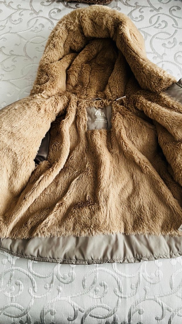 Kürklü Kapüşonlu Erkek Çocuk Mont - Görsel 2