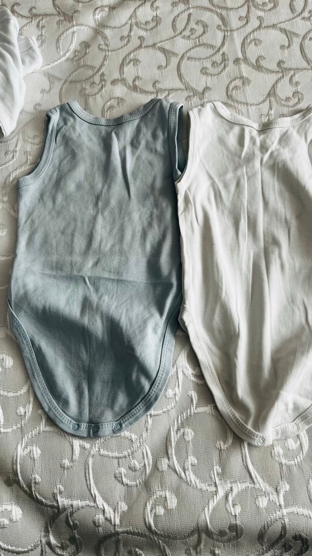 Erkek Bebek Kolsuz ve yarım kol Body 6adet - Görsel 2