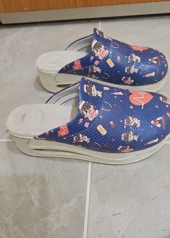 Renkli Baskılı Kadın doktor hemsire terligi - Görsel 2