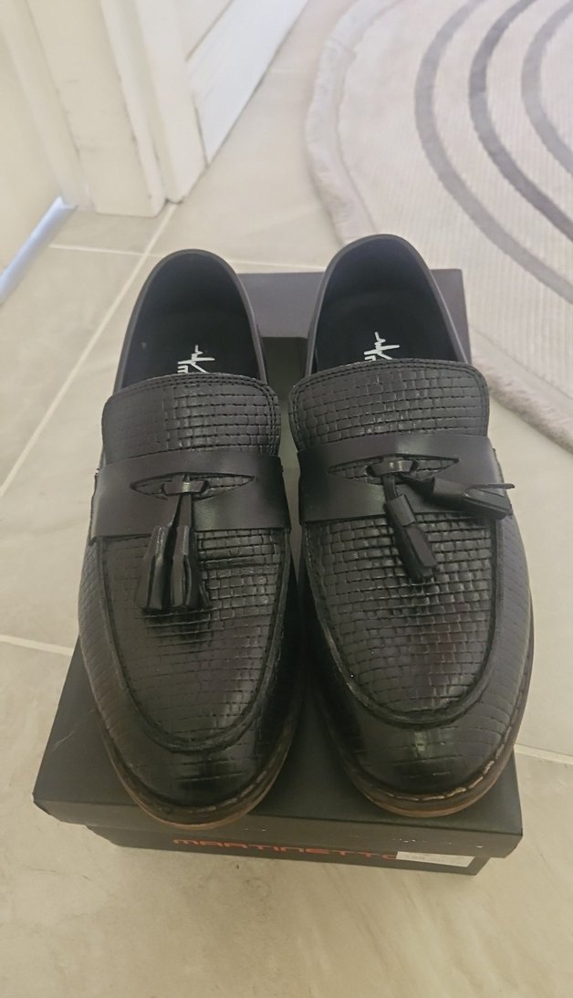 Siyah Yılan Derisi Desenli Püsküllü Klasik Erkek Ayakkabı - Görsel 4