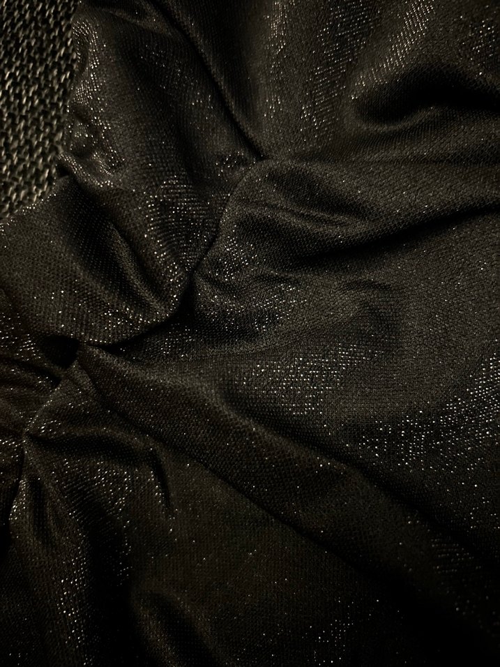 Siyah Simli Pilili İnce Askılı bluz - Görsel 4