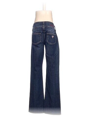 27 Beden Guess Jean / Kot %70 İndirimli.