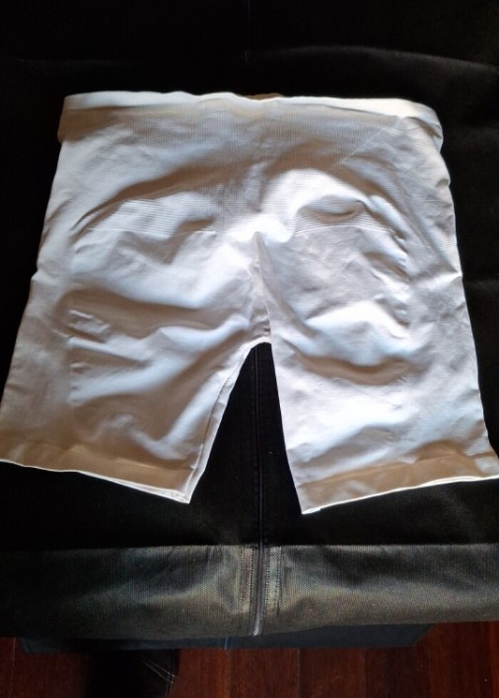 YENI KULLANILMAMIŞ BEYAZ KARIN,KALÇA TOPARLAYICISI - Görsel 2