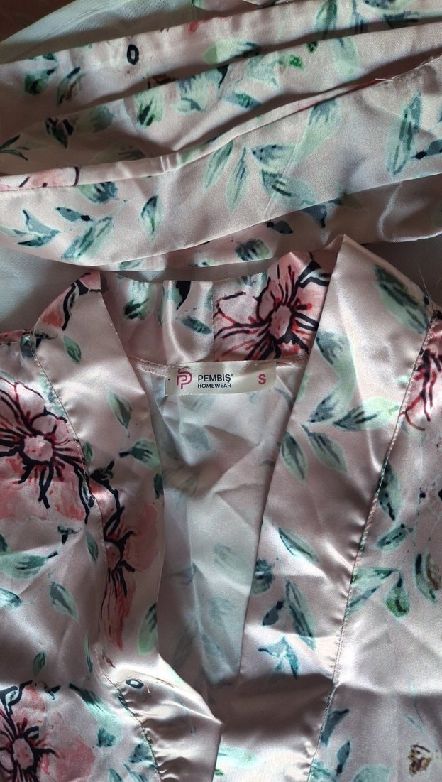 Pembe Çiçek Desenli Bohem Uzun Kadın Saten Pareo, Sabahlık - Görsel 3