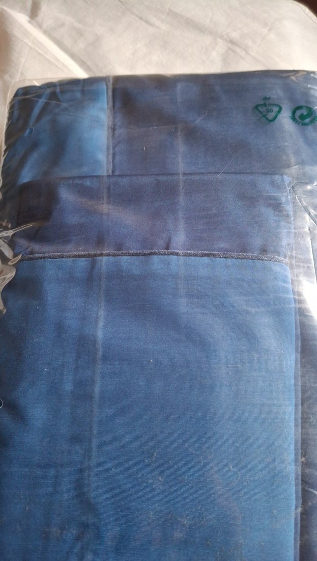 Parlak Mavi Düz Saten kırlentli Yatak örtüsü.Çeyizlik - Görsel 3