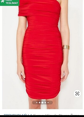 Kırmızı elbise - Görsel 9